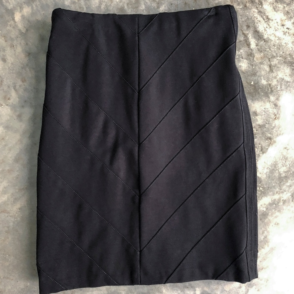 White House Black Market Instantly Slimming Skirt